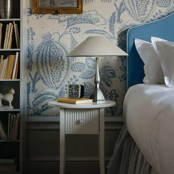 Carla Nattbord Off White