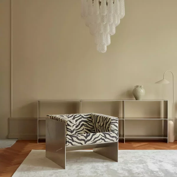 10:05 Lounge Chair