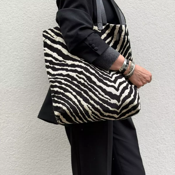 gallery-40159-for-ARTEKTOTE