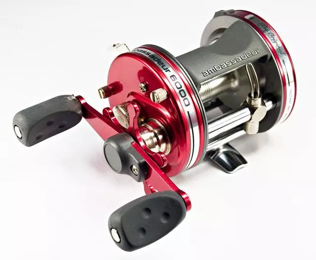 Ambassadeur Classic 6000 - Red