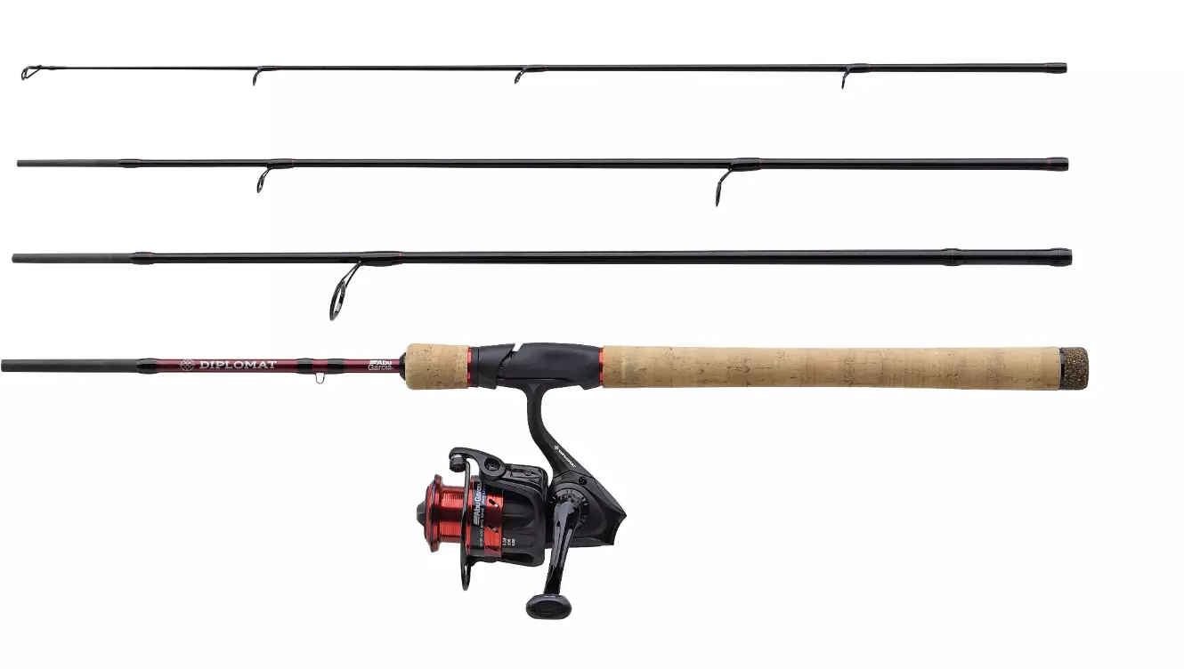 Abu Garcia  Diplomat V2 904m 12-32g 4 delt Combo inkl bag