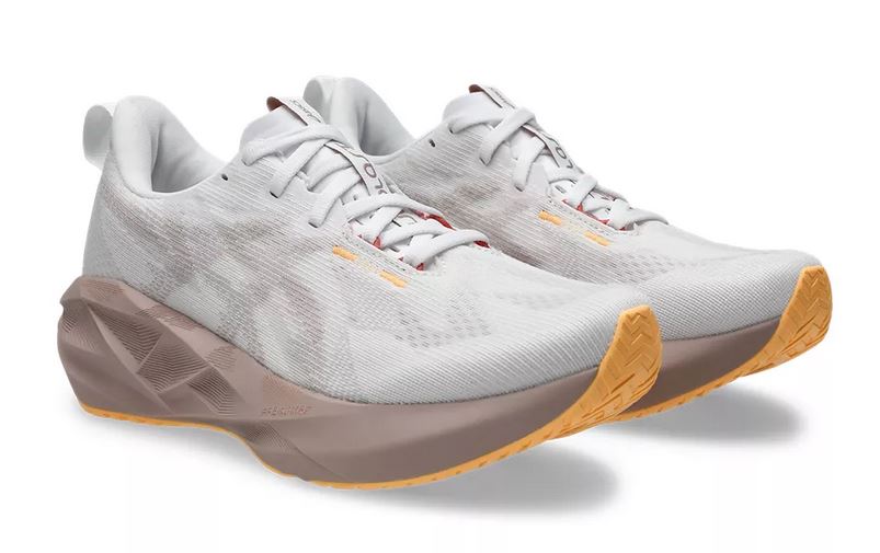 Asics NOVABLAST 5 Dame