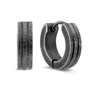 Øreringer sort stål 13ø 4mm bred, flat profil, to striper rundt hele - Frank 1967