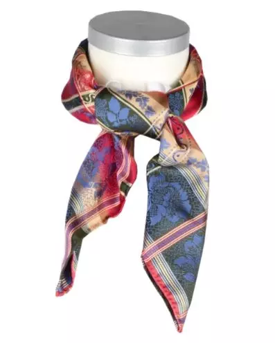 Bunadskjerf Tyrihans Eufemia 31 flerfarget i rødt / hvitt / mellomblått / gult / grønt