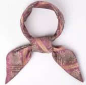 Bunadskjerf Tyrihans Maria 46 flerfarget i rosa / hvitt / oransje