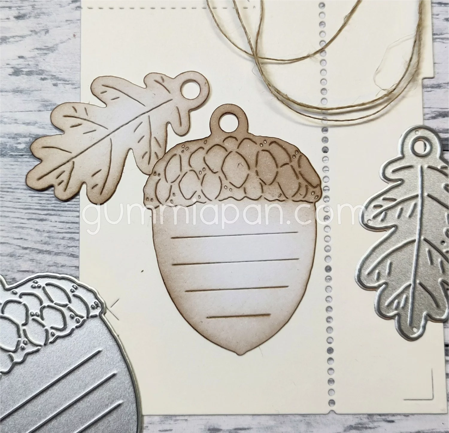 Gummiapan - Eikenøtt tag - dies