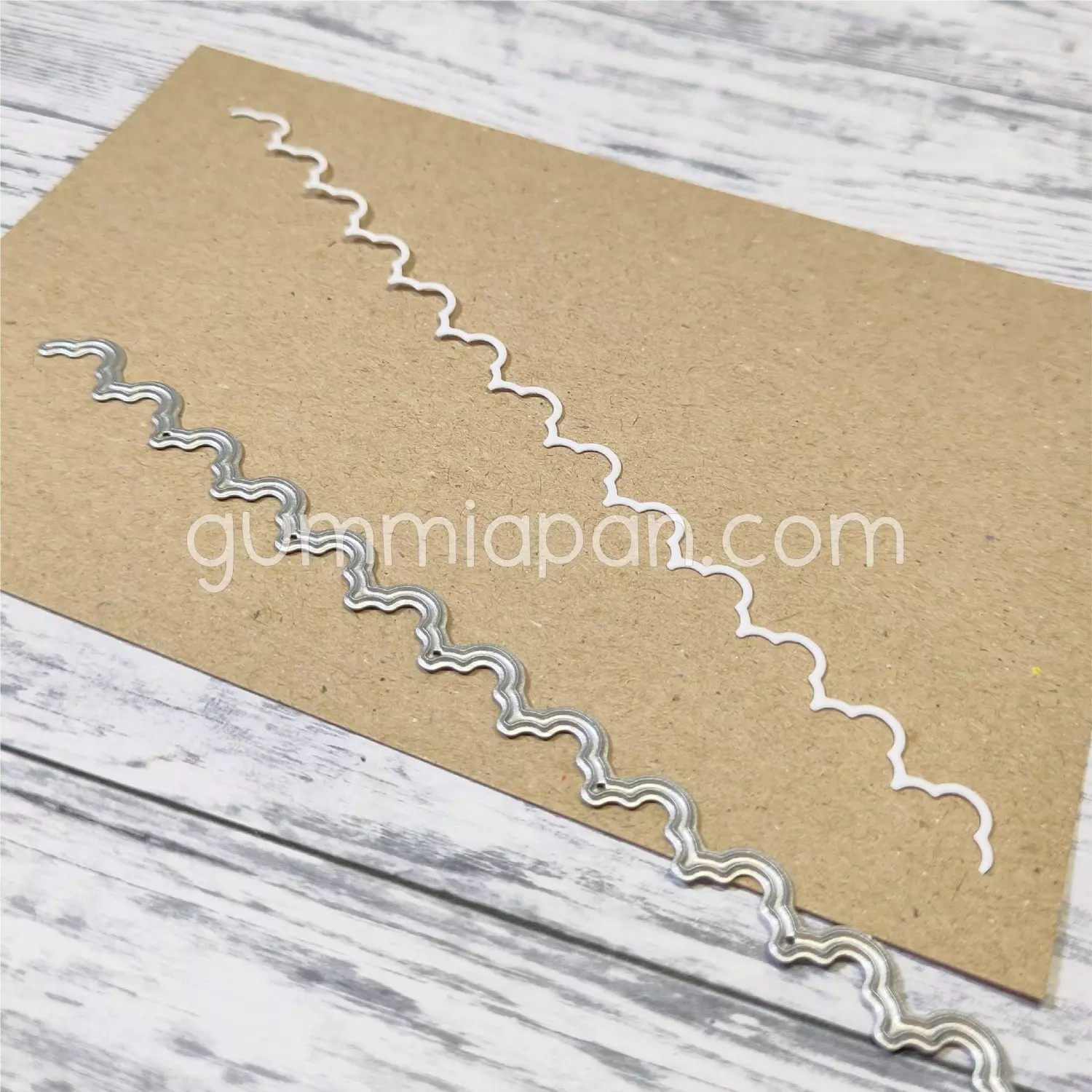 Gummiapan - Bullig bord- dies