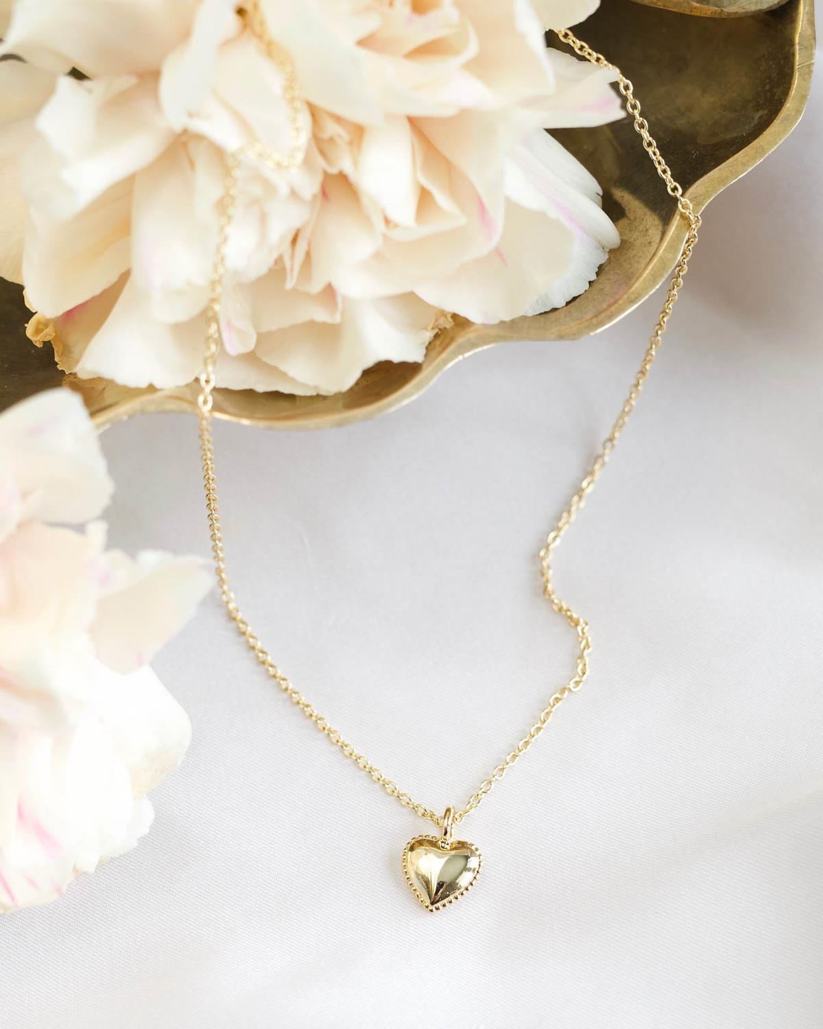 Vintage Heart Necklace Petite - Secrets By B