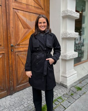 Eira Coat Black - Urban Pioneers