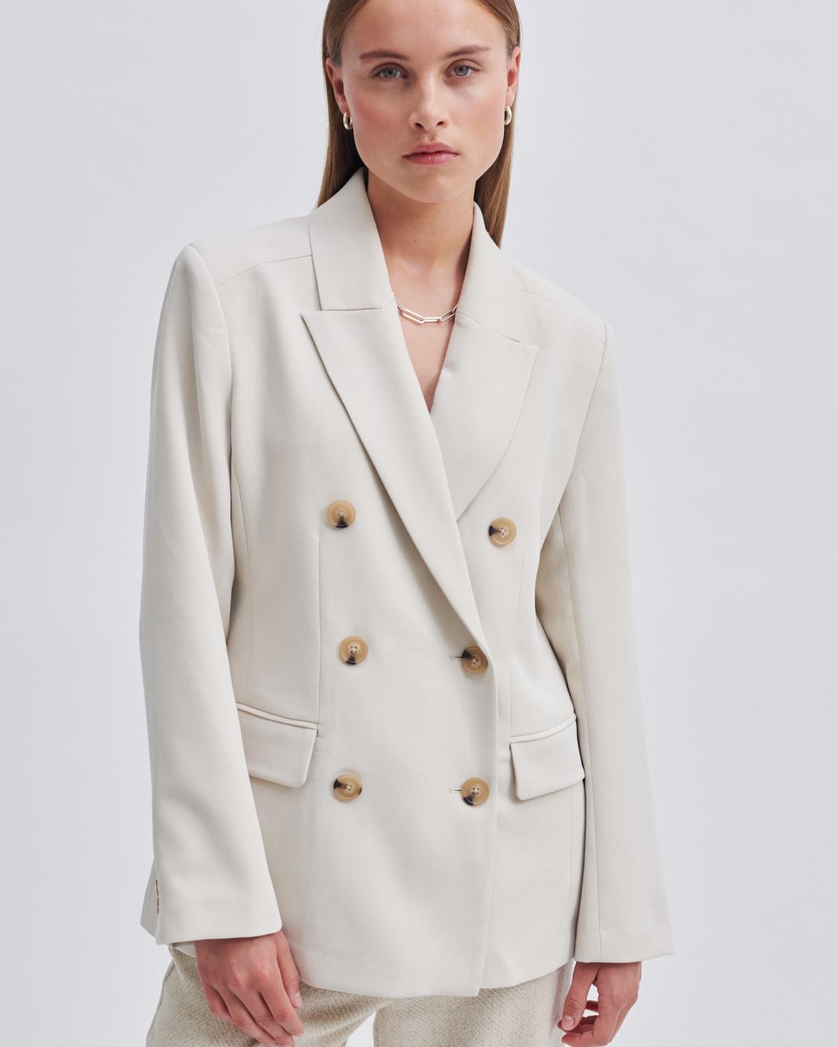 Evie Fitted Blazer French Oak - Second Female