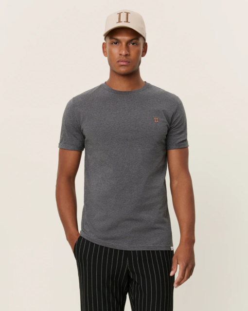 Nørregaard T-shirt Charcoal Melange - Les Deux