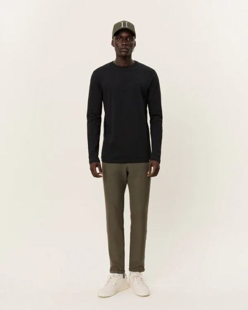 Nørregaard Long Sleeve Tonal Black - Les Deux