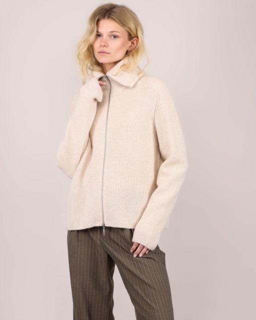 Norma Cardigan Light Sand Melange - Urban Pioneers