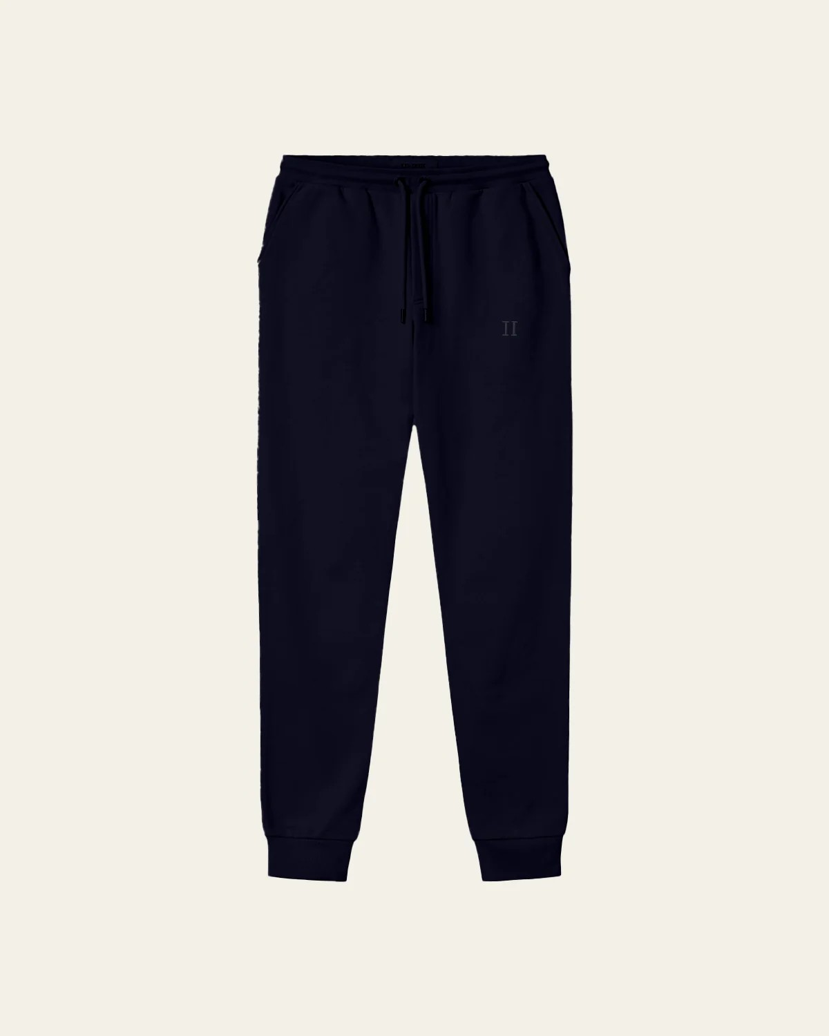 Nørregaard Tonal Sweatpants Dark Navy - Les Deux