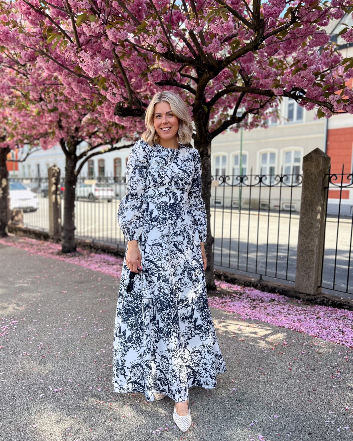 Faniana Dress Navy - Urban Pioneers