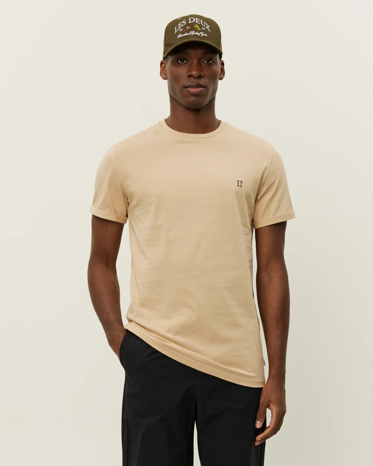 Nørregaard Contrast T-Shirt Irish Cream - Les Deux