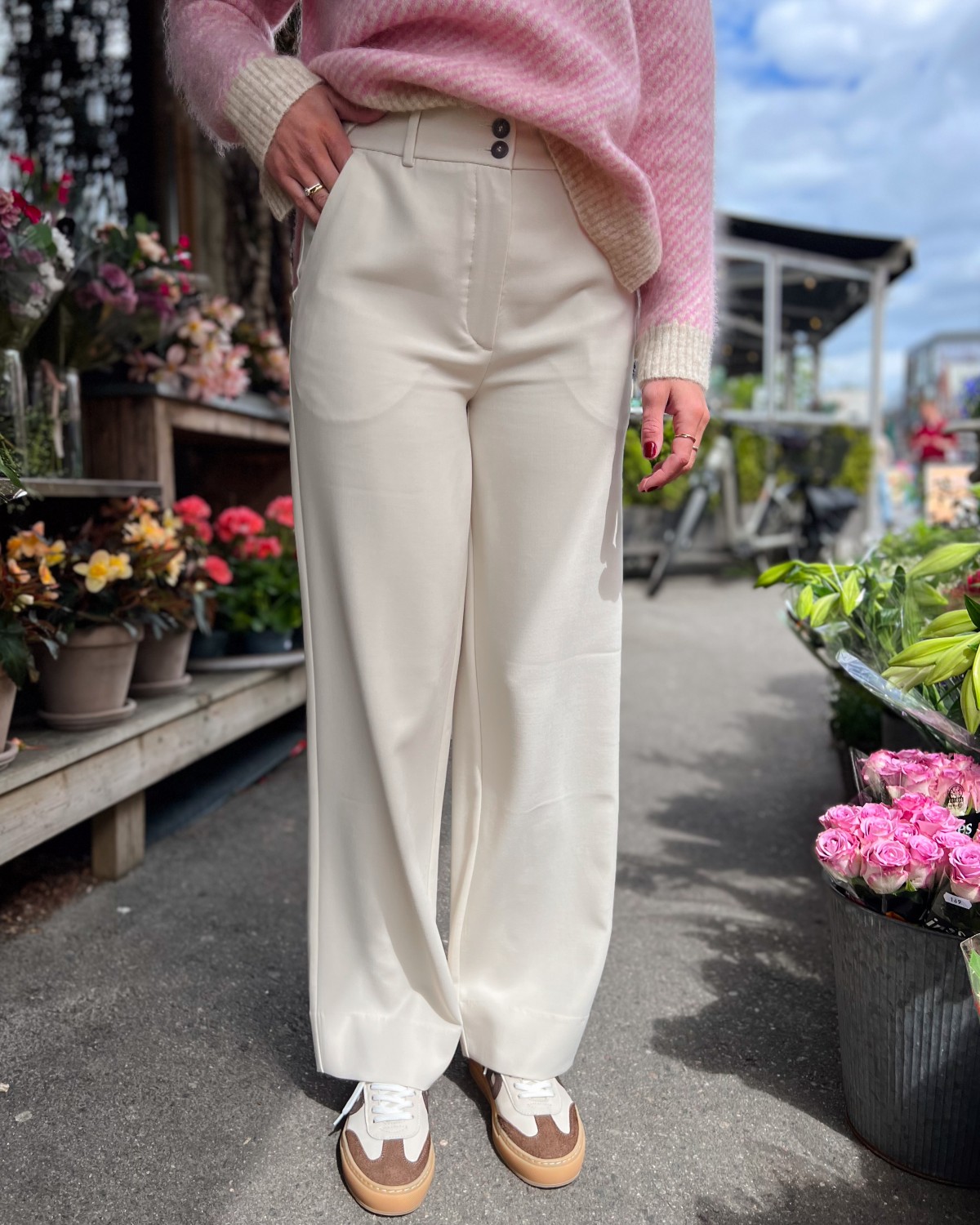Sophia Regular 085 Ivory Melange - Five Units