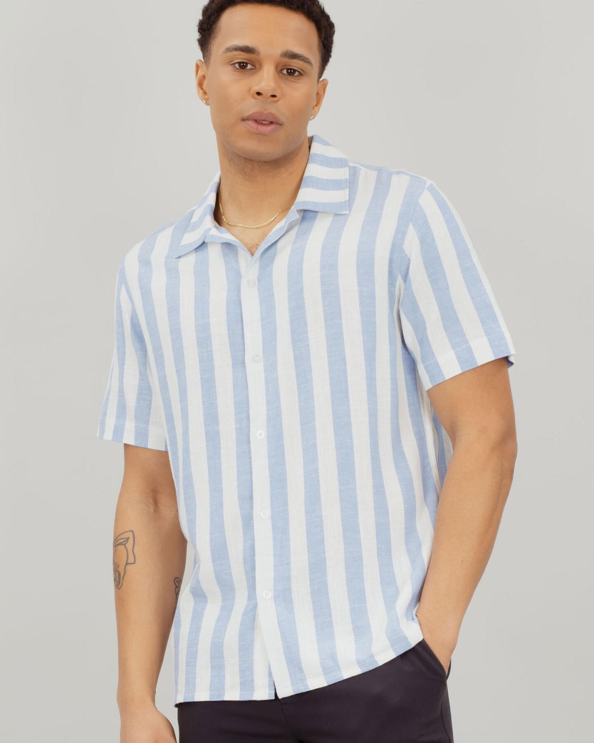 Folke SS Shirt Light Blue - Urban Pioneers