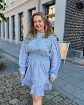 Phernila Dress Light Blue - Mbym