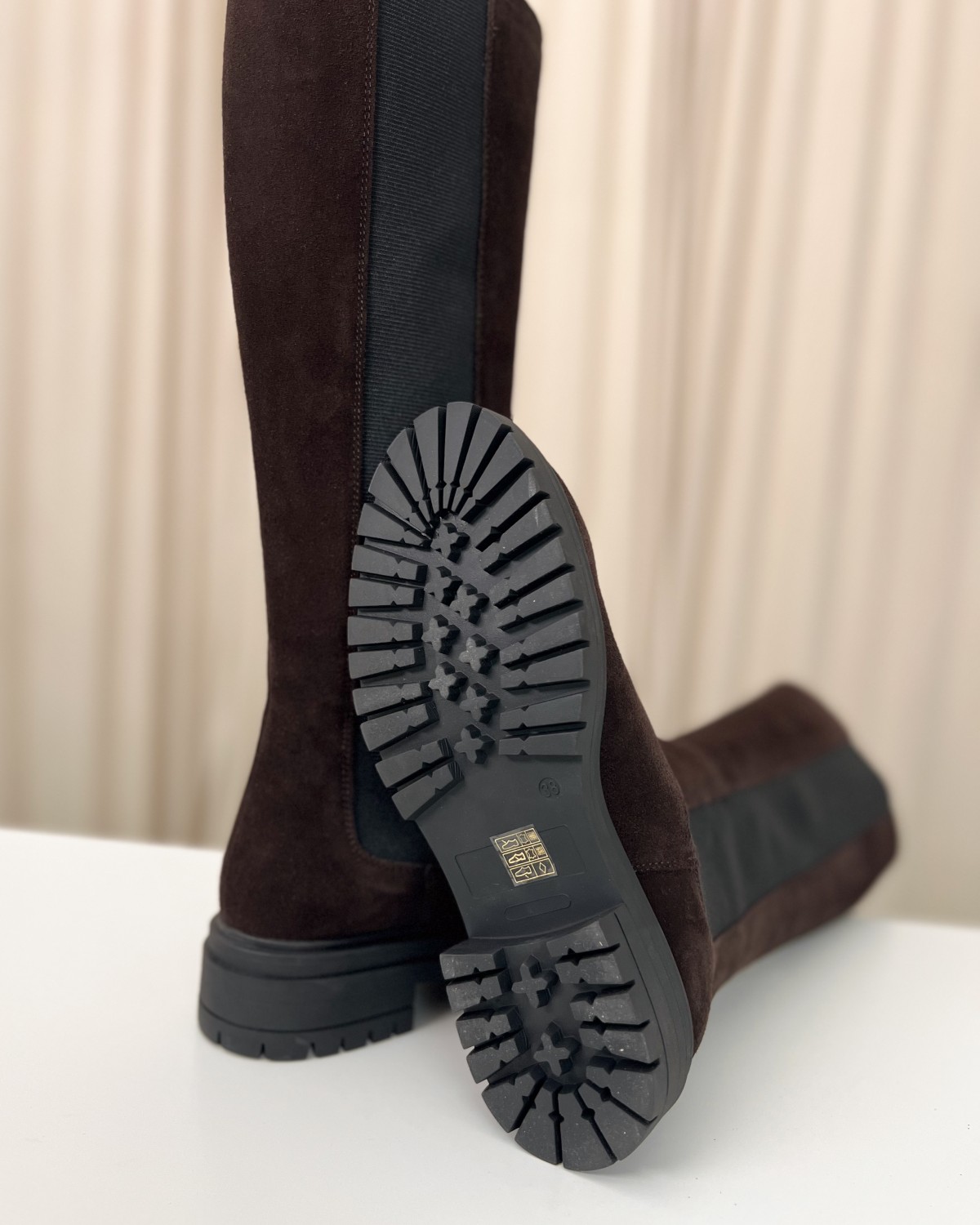 gallery-53463-for-A5739