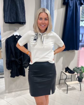 Bell Skirt Black - Urban Pioneers