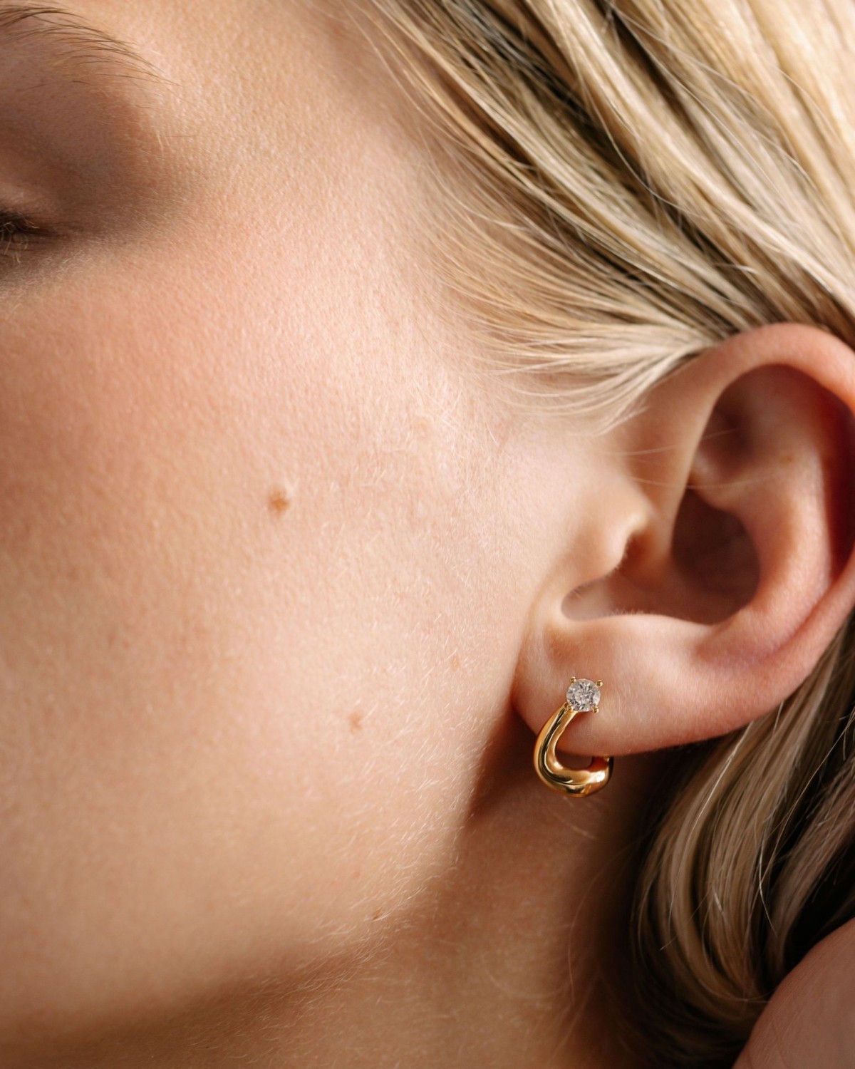 First Thing Earrings Gold - Sparv
