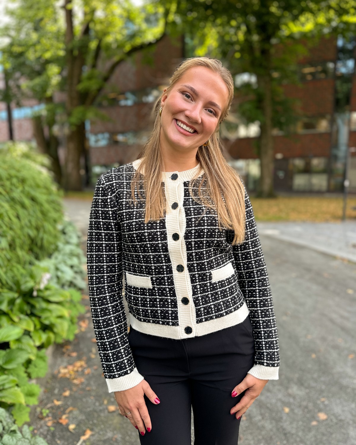 Yaslivia Cardigan Black/Birch - Yas