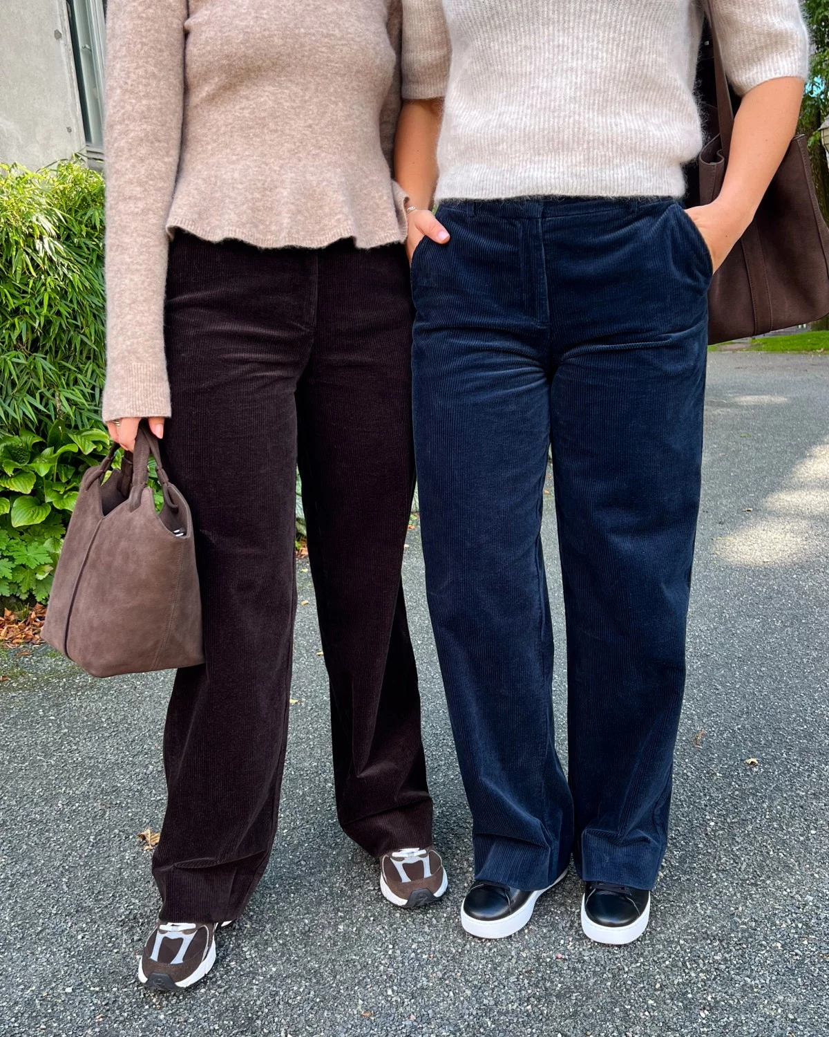 Dena 837 Long Dark Coffe Corduroy - Five Units