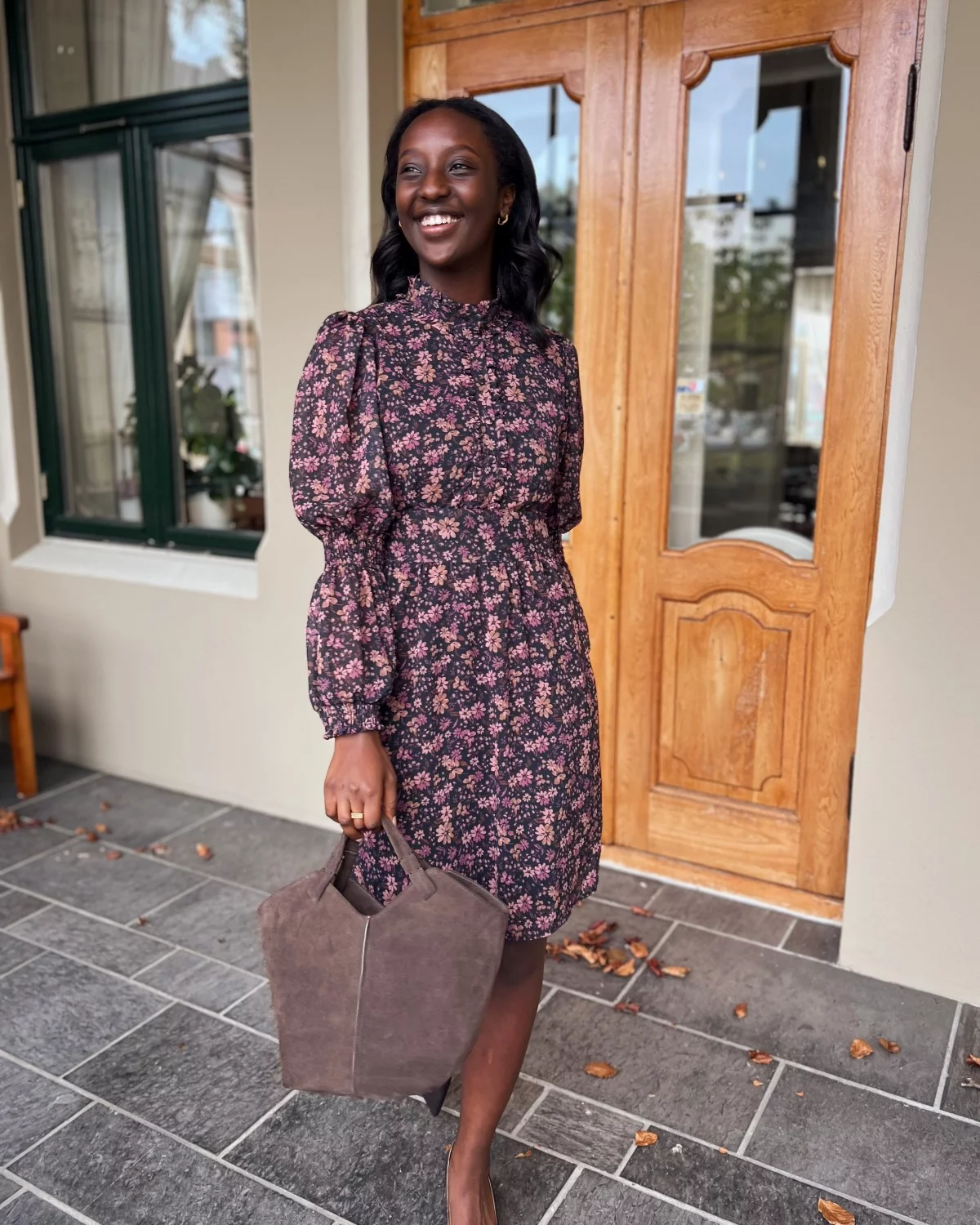 Siri Short Dress Black/Pink Flower - Milli&Me