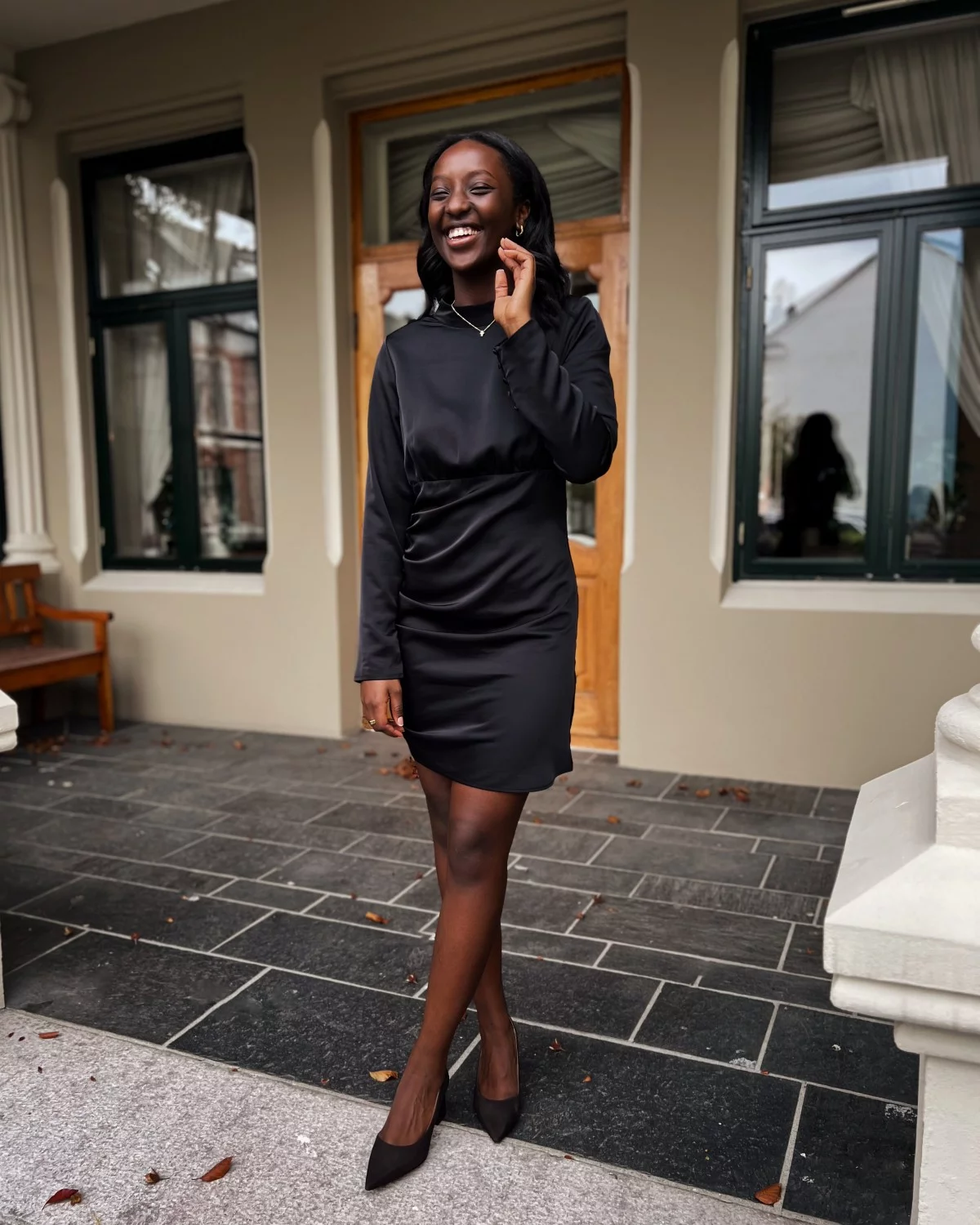 Isabel Dress Black - Urban Pioneers