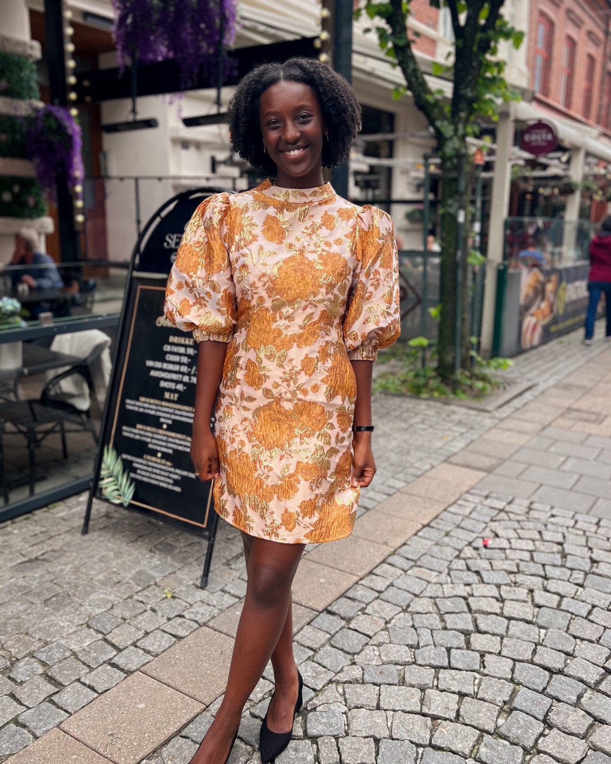 Bonnie Dress Beige - Secrets By B