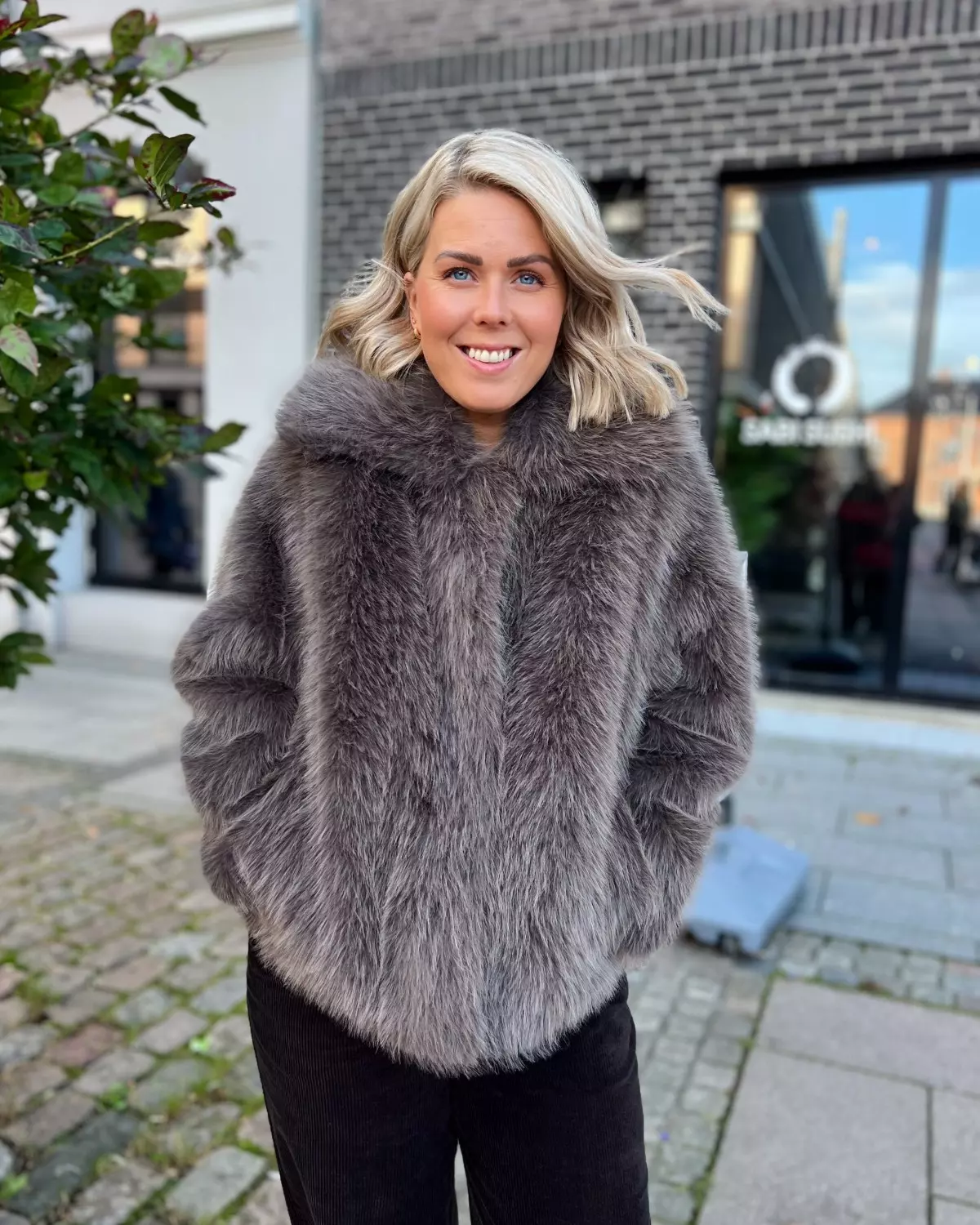 Kita Furry Jacket - Co'Couture