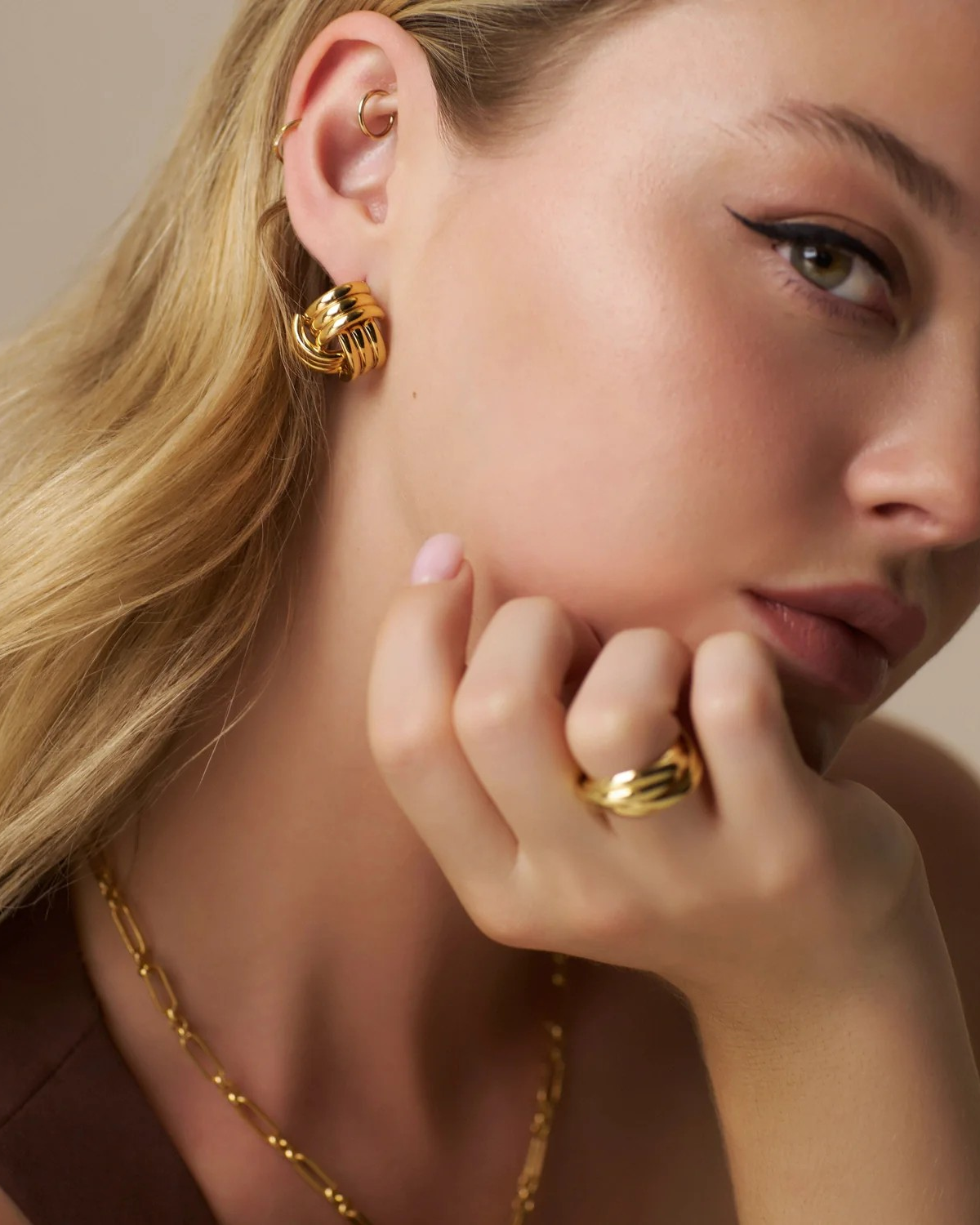 Interlocking Studs Gold - Orelia