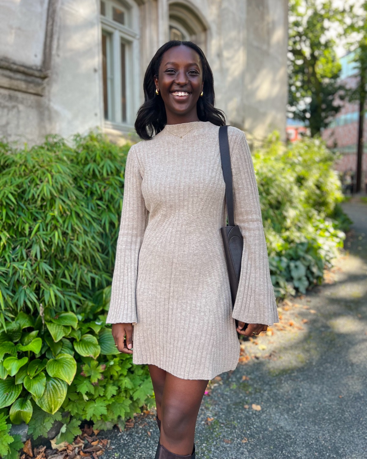 Dakota Dress Light Sand - Urban Pioneers