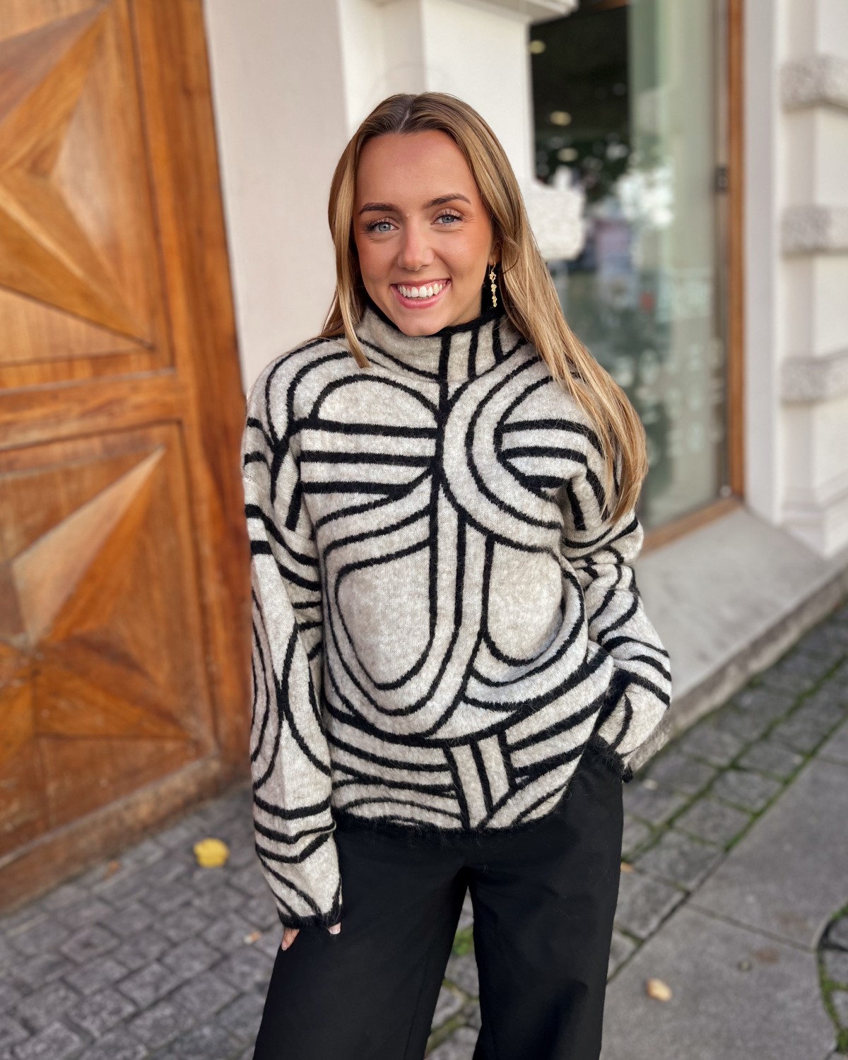 Signa Knit T-Neck Brazilian Sand - Second Female