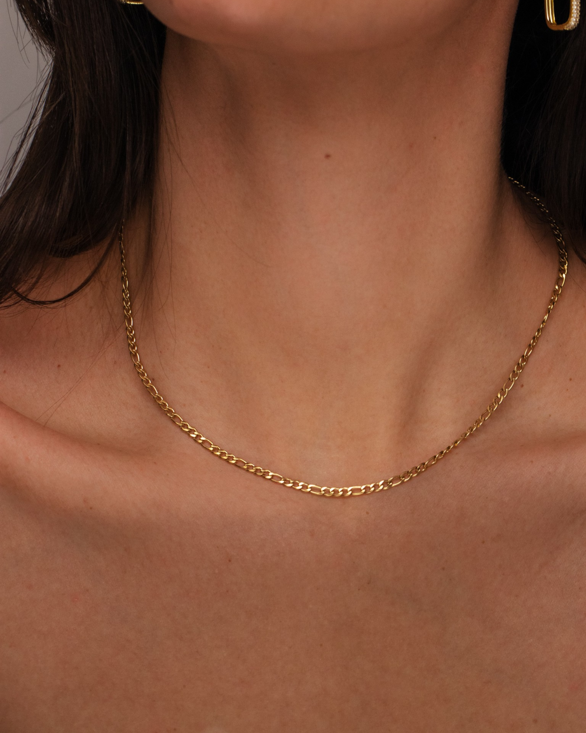 Delicate Chain Gold - Who Is She