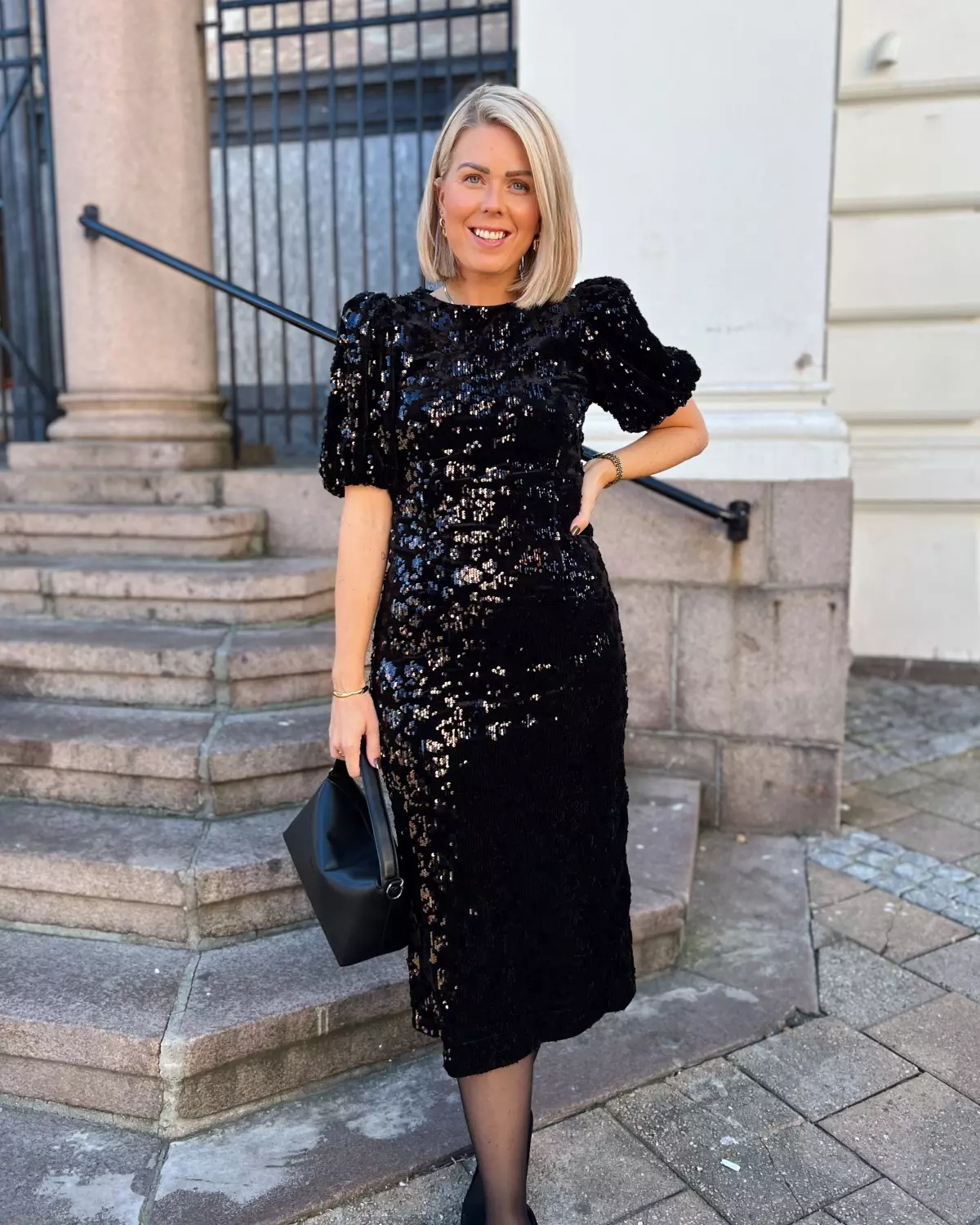 Yassofie 2/4 Sequin Midi Dress Black - YAS