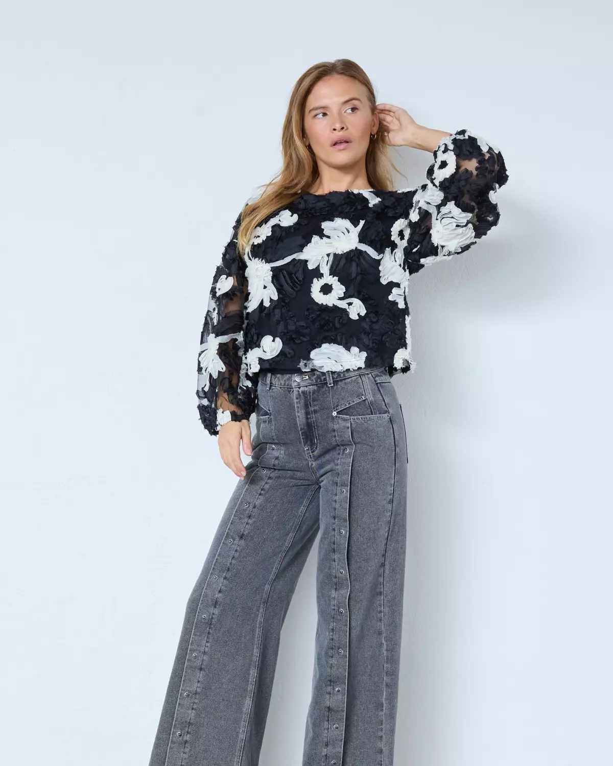 gallery-55628-for-263818874