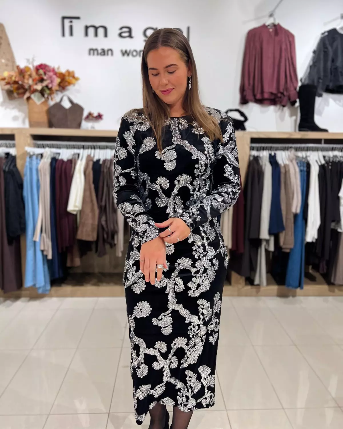 gallery-55715-for-7687686755