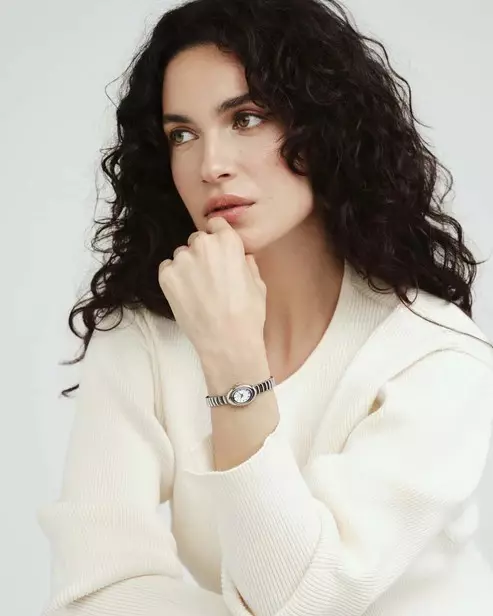 Belle Oval Petite Silver - Mockberg