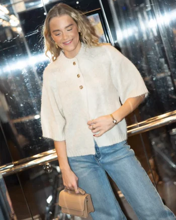 Benuta Fluffy Knit Cardigan Off White - Neo Noir