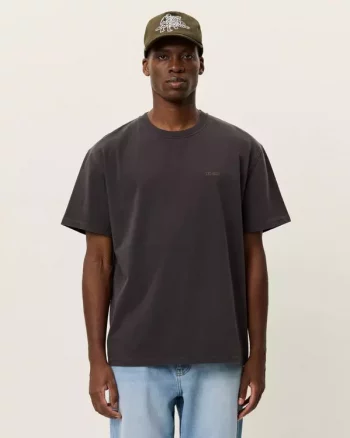 Cole Mini Blake T-Shirt Licorice Black - Les Deux