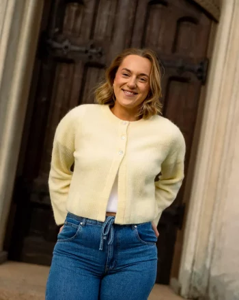 Santina Cardigan Pastel Yellow - Urban Pioneers