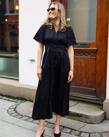 PoppyCC Emb Pleat Dress Black - Co´couture