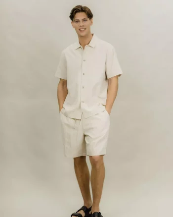 Bernardo Shorts Light Sand - Urban Pioneers