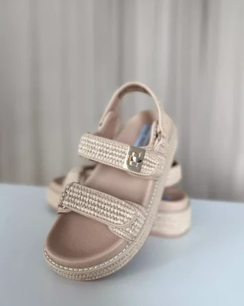 gallery-50324-for-187686382