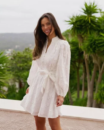 Monnie Embroidery Dress White - Neo Noir