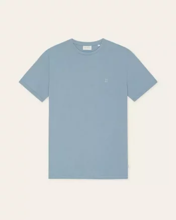 Core Contrast T-Shirt Faded Denim Blue - Les Deux