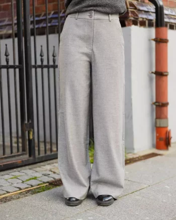 Laura Dewy Grey Melange - Five Units