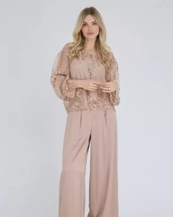 Ying Blouse Almond - A View